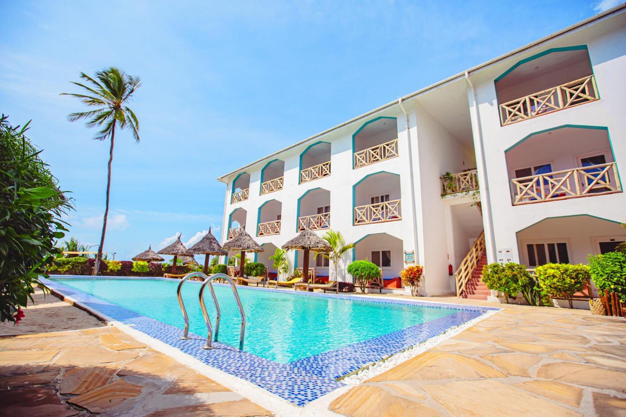 Ahg Sun Bay Mlilile Beach Hotel Matemwe  Extérieur photo
