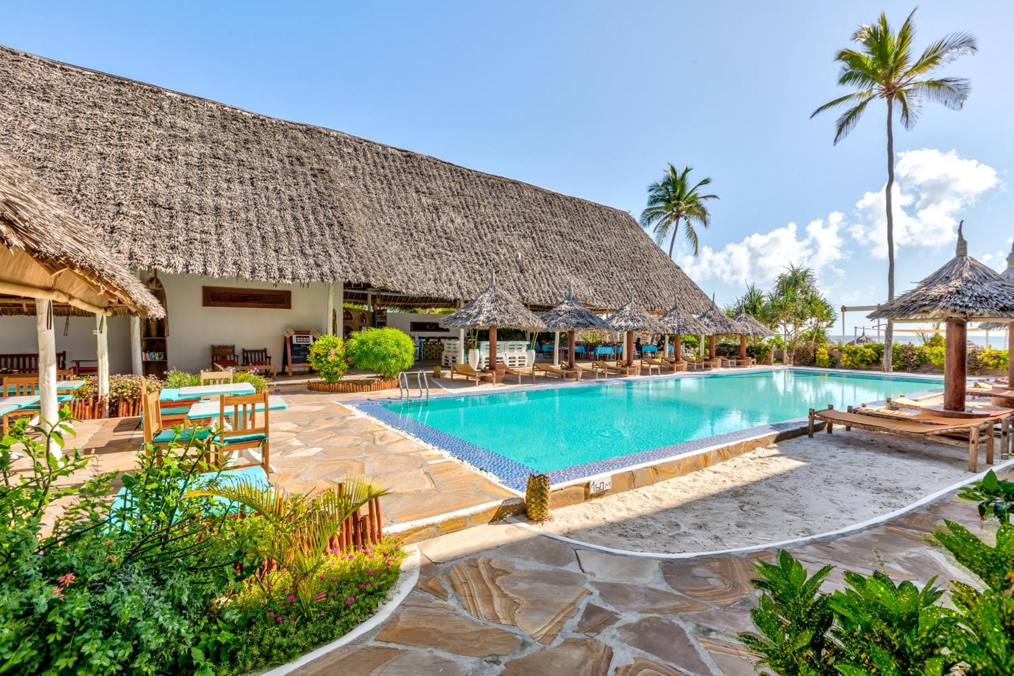 Ahg Sun Bay Mlilile Beach Hotel Matemwe  Extérieur photo